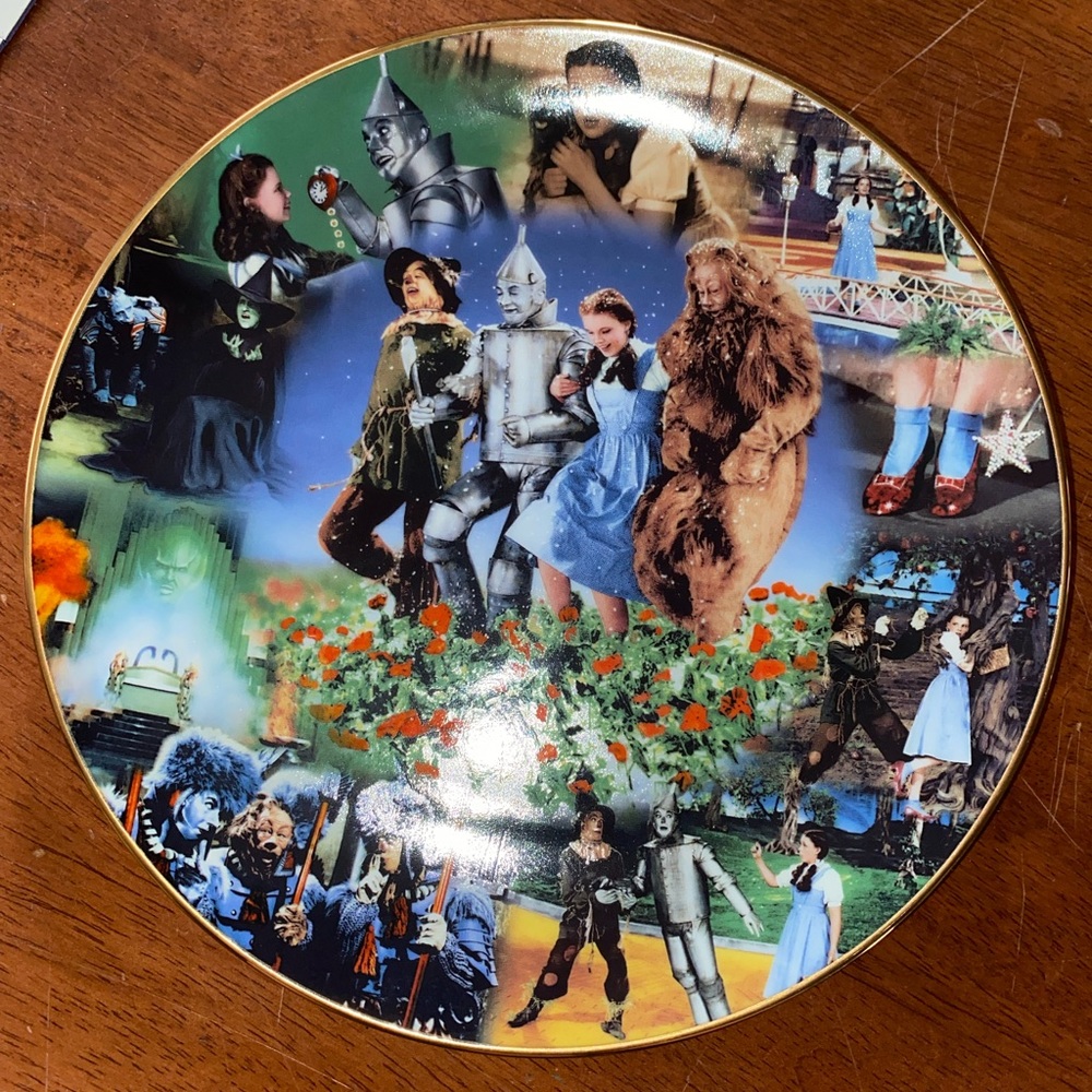 The Bradford Exchange Wizard of Oz Plate